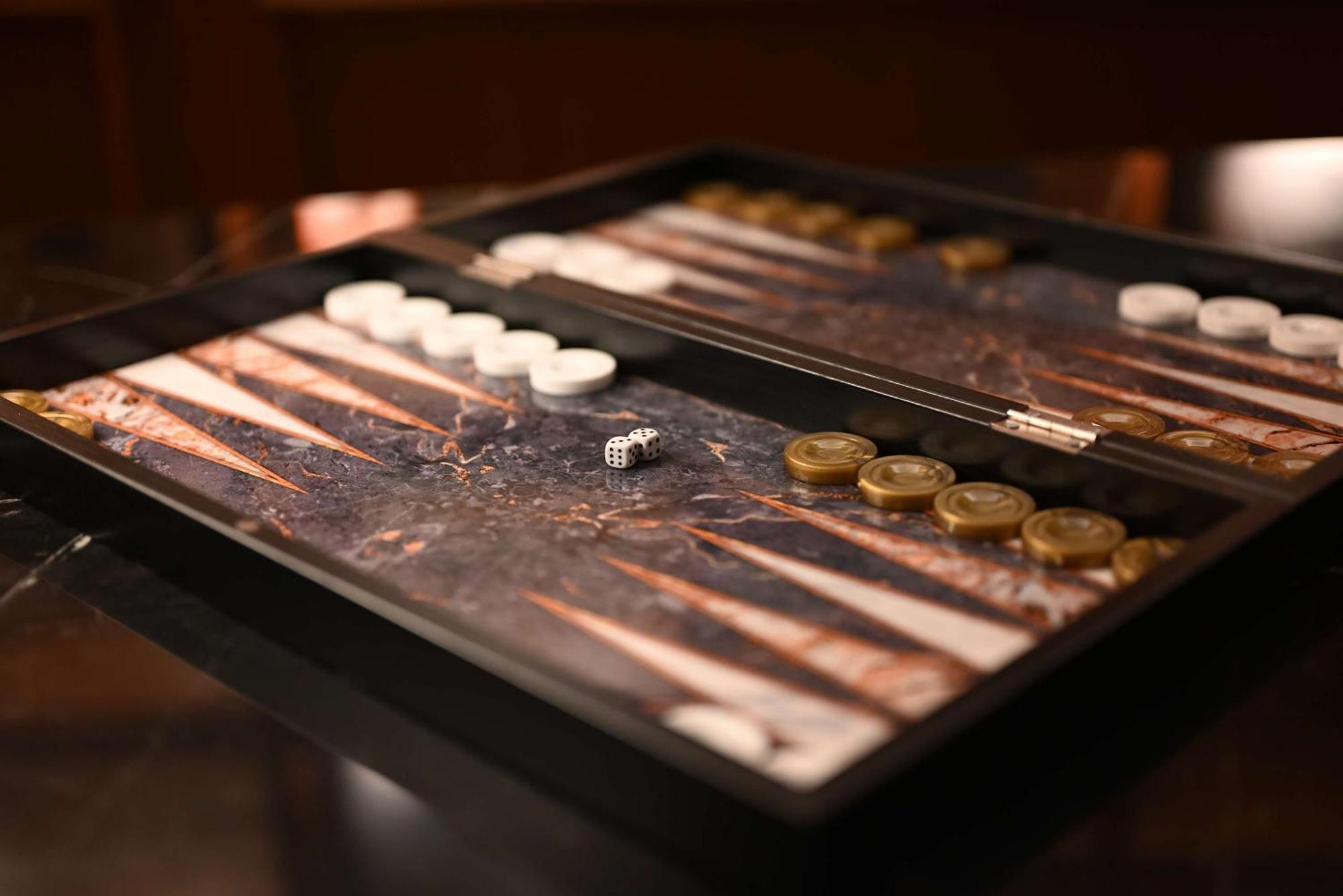 Mansard Riyadh, A Radisson Collection Hotel Экстерьер фото A backgammon board